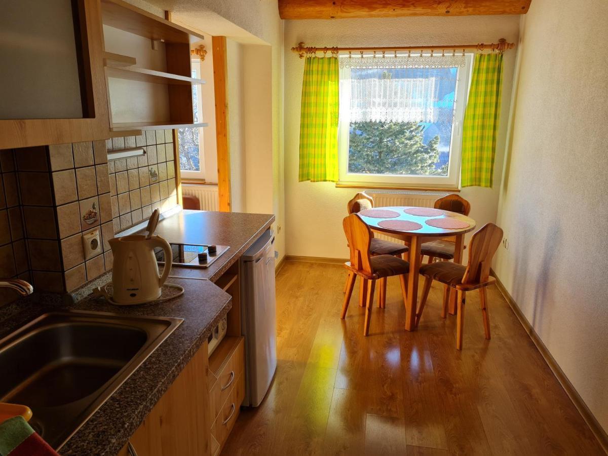Penzion Mala Fatra U Durka Жилина Экстерьер фото